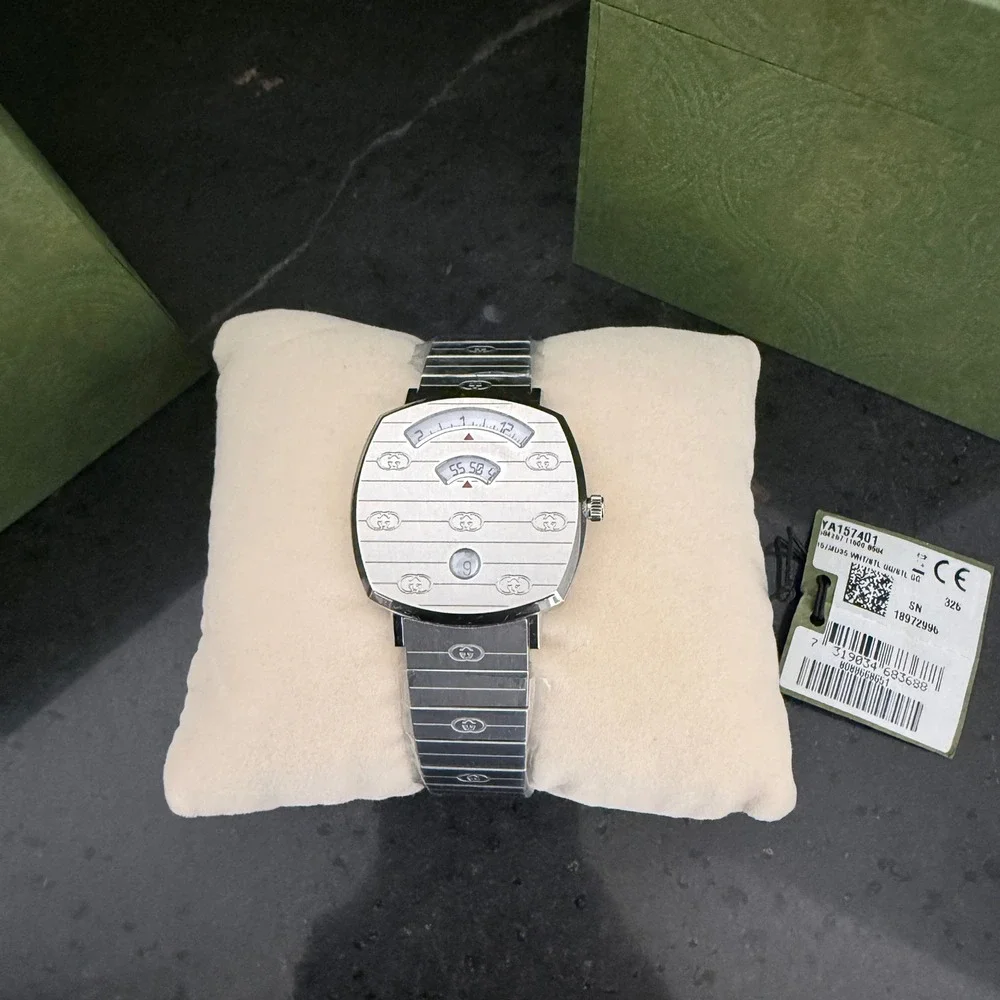 Gucci Grip Watch YA157401 Stainless Steel Silver Logo Engraved Swiss‎ Made 38mm